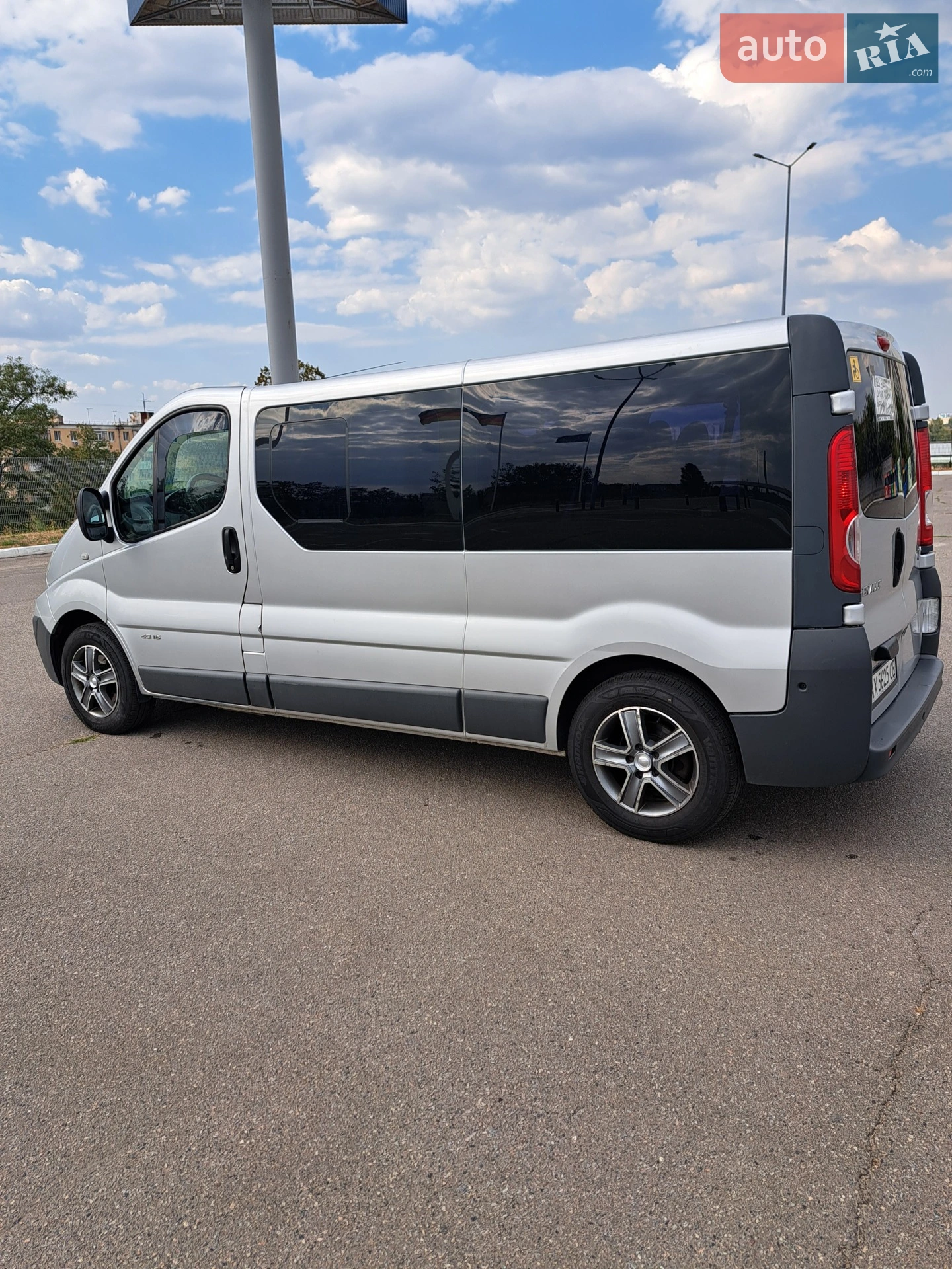 2011 Renault Trafic - мініатюра 11
