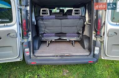 Мінівен Renault Trafic 2004 в 