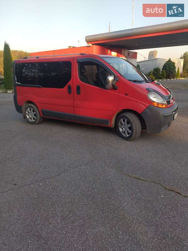 Минивэн Renault Trafic 2006 в Самборе фото 3 Минивэн Renault Trafic 2006 в Самборе