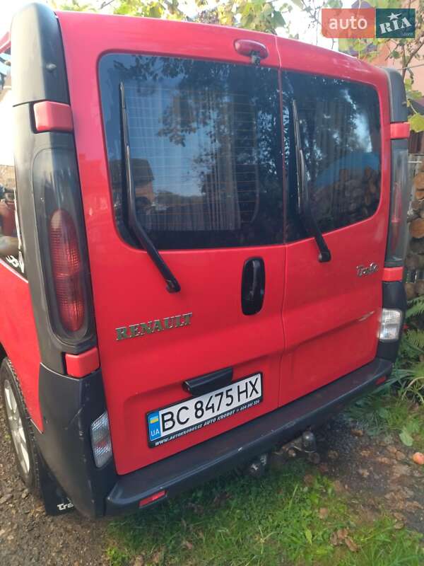 Минивэн Renault Trafic 2006 в Самборе фото 24 Минивэн Renault Trafic 2006 в Самборе