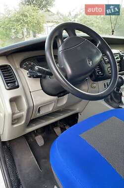 Минивэн Renault Trafic 2008 в Доброполье