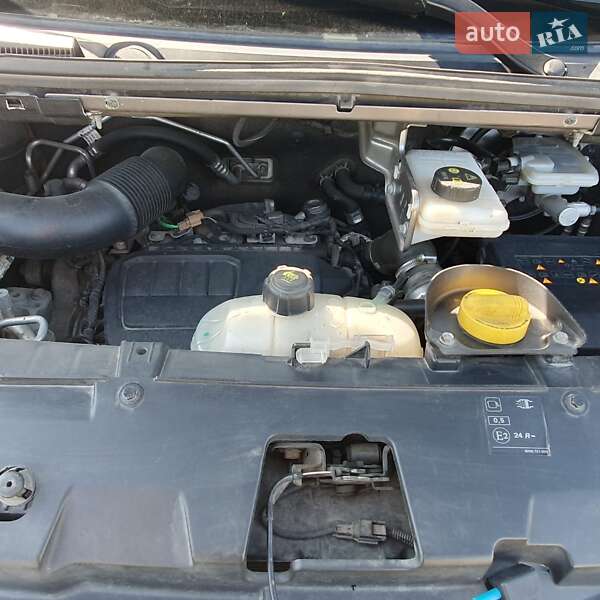 Минивэн Renault Trafic 2017 в Ровно