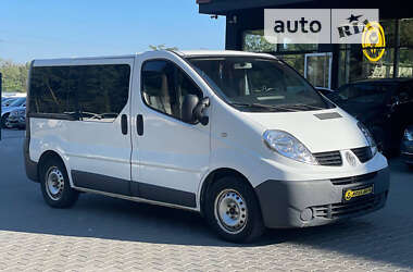 Мінівен Renault Trafic 2009 в Чернівцях