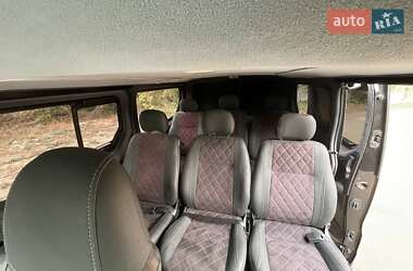 Минивэн Renault Trafic 2016 в 