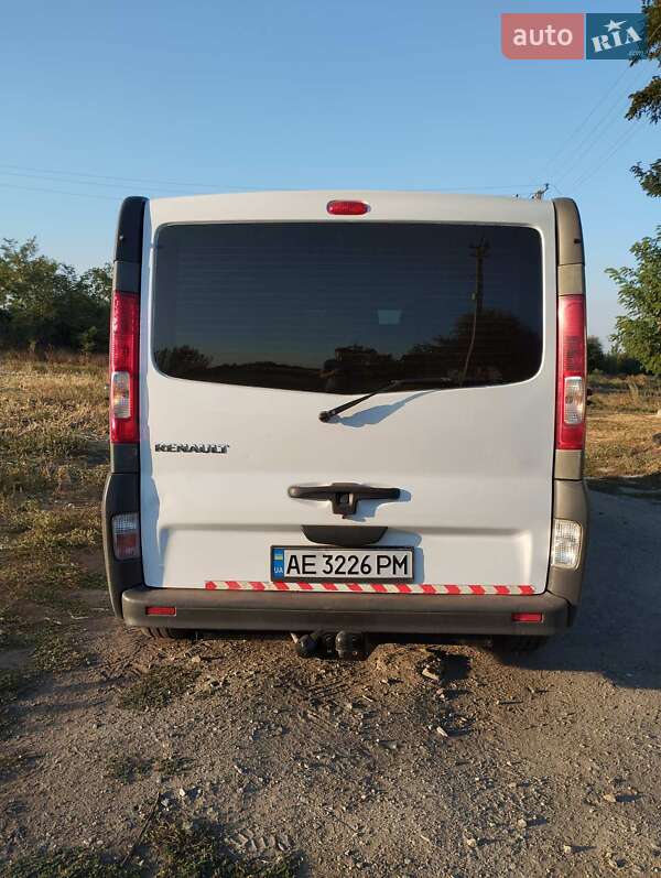 Мінівен Renault Trafic 2008 в Межовій