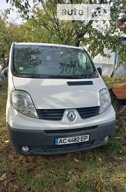 Вантажний фургон Renault Trafic 2011 в Кам'янець-Подільському