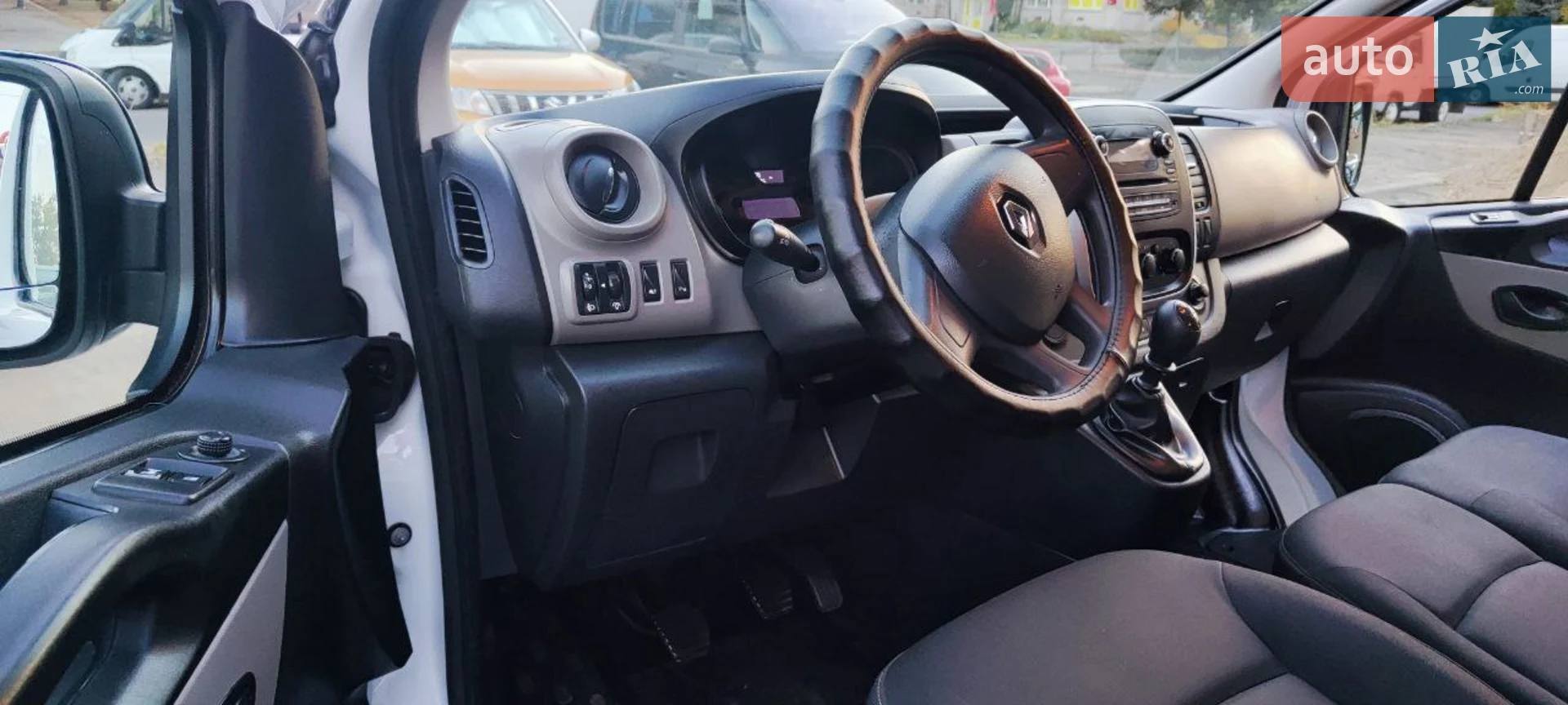 2017 Renault Trafic - мініатюра 7