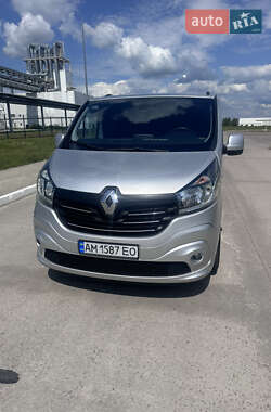 Минивэн Renault Trafic 2017 в Житомире