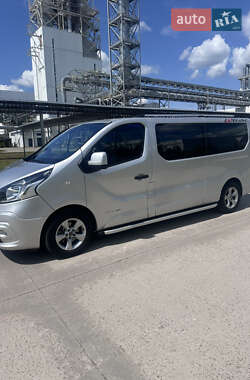 Минивэн Renault Trafic 2017 в Житомире