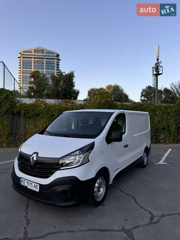 Грузовой фургон Renault Trafic 2015 в Днепре фото 6 Грузовой фургон Renault Trafic 2015 в Днепре