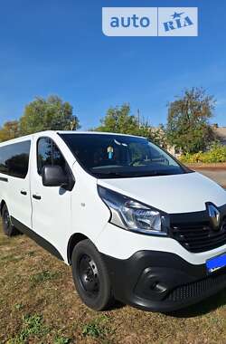 Минивэн Renault Trafic 2016 в Зачепиловке