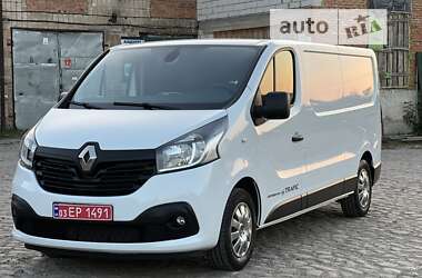 Вантажний фургон Renault Trafic 2016 в Бердичеві