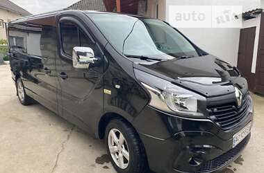 Мінівен Renault Trafic 2015 в Виноградові