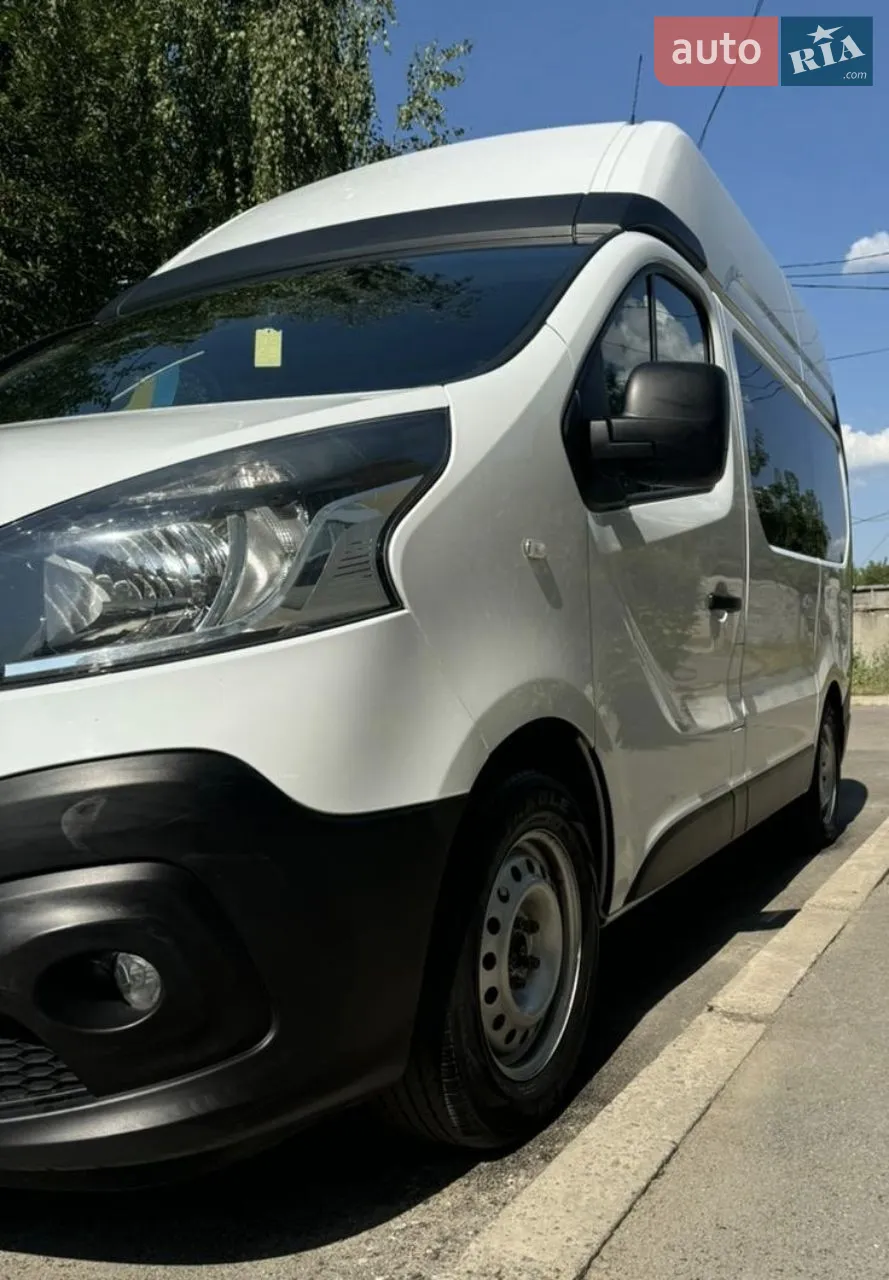 2017 Renault Trafic - мініатюра 15