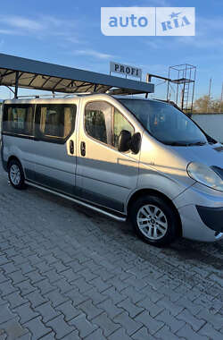 Мінівен Renault Trafic 2008 в Чернівцях