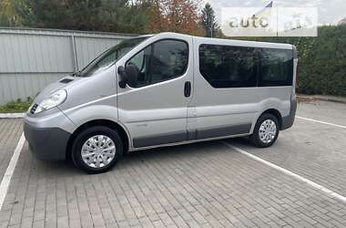 Мінівен Renault Trafic 2009 в Луцьку