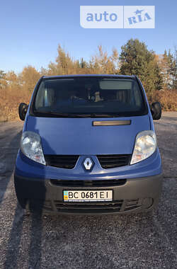 Мінівен Renault Trafic 2008 в Новояворівську