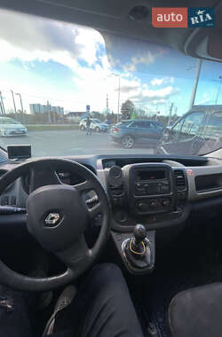 Вантажний фургон Renault Trafic 2014 в Кропивницькому