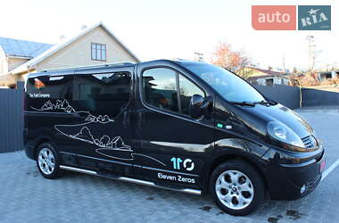 Мінівен Renault Trafic 2012 в Чернівцях