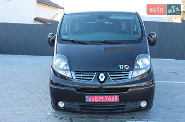 Мінівен Renault Trafic 2012 в Чернівцях