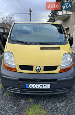 Вантажний фургон Renault Trafic 2001 в Львові