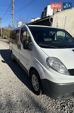 Мінівен Renault Trafic 2009 в Івано-Франківську