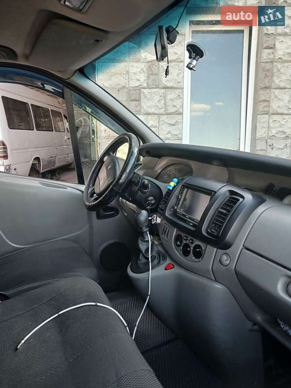 Минивэн Renault Trafic 2007 в Днепре