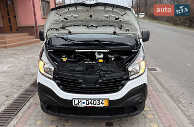 Вантажний фургон Renault Trafic 2019 в Сваляві