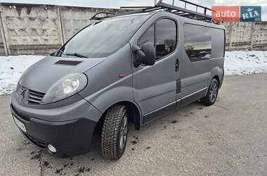 Вантажопасажирський фургон Renault Trafic 2011 в Києві