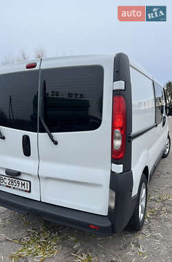 Минивэн Renault Trafic 2010 в Буске