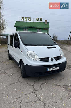 Минивэн Renault Trafic 2010 в Буске