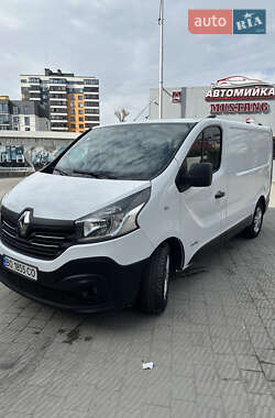 Грузовой фургон Renault Trafic 2015 в Тернополе