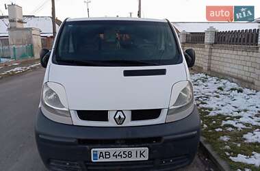 Минивэн Renault Trafic 2004 в Шаргороде