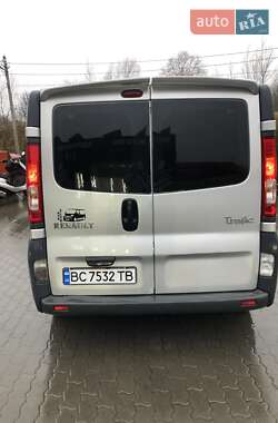 Мінівен Renault Trafic 2005 в Яворові