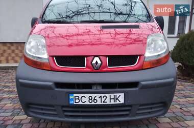 Минивэн Renault Trafic 2002 в Новояворовске