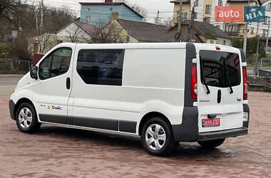 Минивэн Renault Trafic 2012 в Ровно