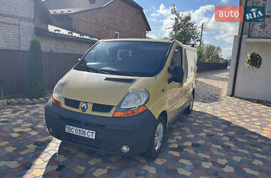 Мінівен Renault Trafic 2002 в Городку