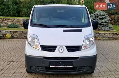 Минивэн Renault Trafic 2013 в 
