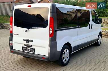 Минивэн Renault Trafic 2013 в 