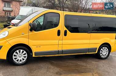 Мінівен Renault Trafic 2013 в Нововолинську