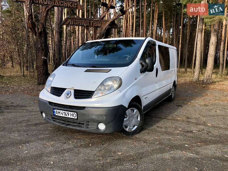 Renault Trafic 2011
