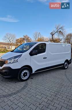 Мінівен Renault Trafic 2017 в Тернополі