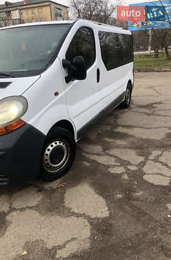 Мінівен Renault Trafic 2004 в Дрогобичі