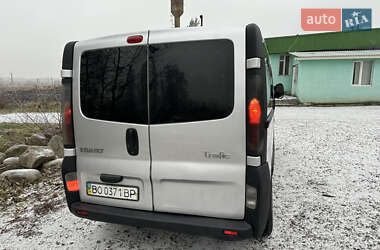 Мінівен Renault Trafic 2002 в Тернополі