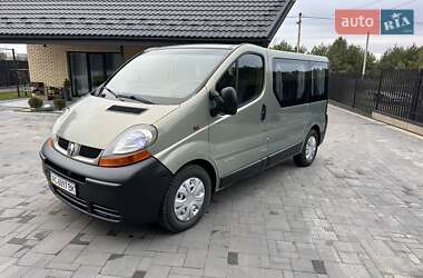 Мінівен Renault Trafic 2006 в Луцьку