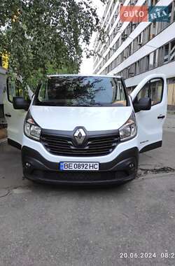 Вантажний фургон Renault Trafic 2016 в Миколаєві