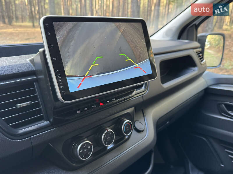 Другие грузовики Renault Trafic 2023 в 