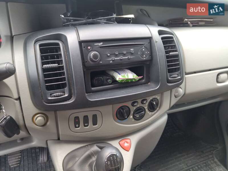 Минивэн Renault Trafic 2007 в Коломые