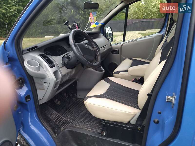 Минивэн Renault Trafic 2007 в Коломые