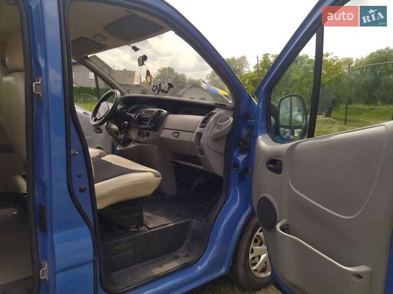 Минивэн Renault Trafic 2007 в Коломые